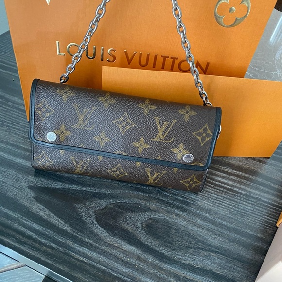 SOLD !!!!!!!!!!Louis Vuitton Portefeiulle - Picture 14 of 16